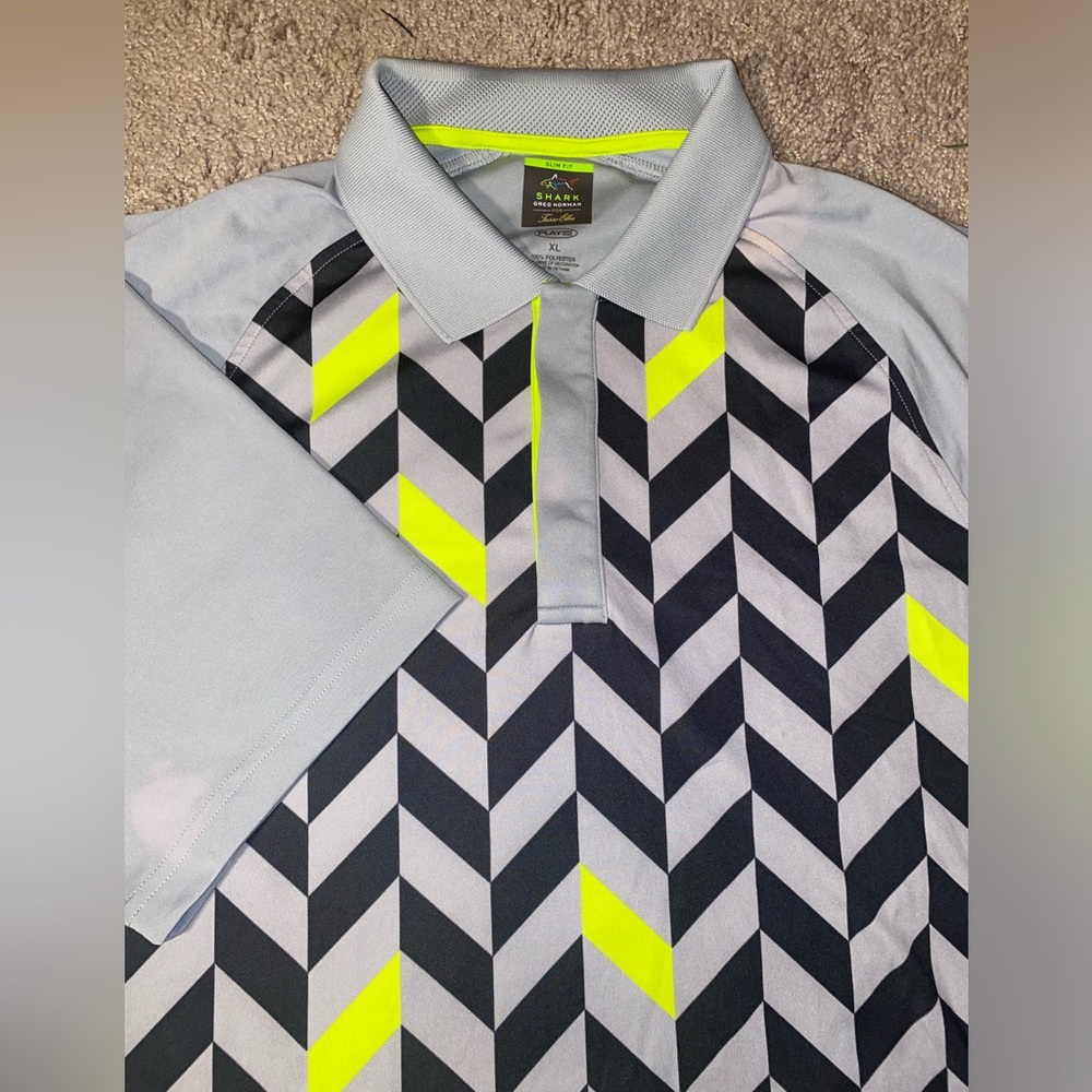 Greg Norman Shark Golf Polo Slim Fit Pattern Outdoor Wear Mens Size XL Shirt